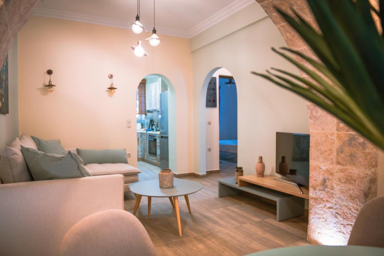 Traditional Thiseio Home Athena Bagian luar foto