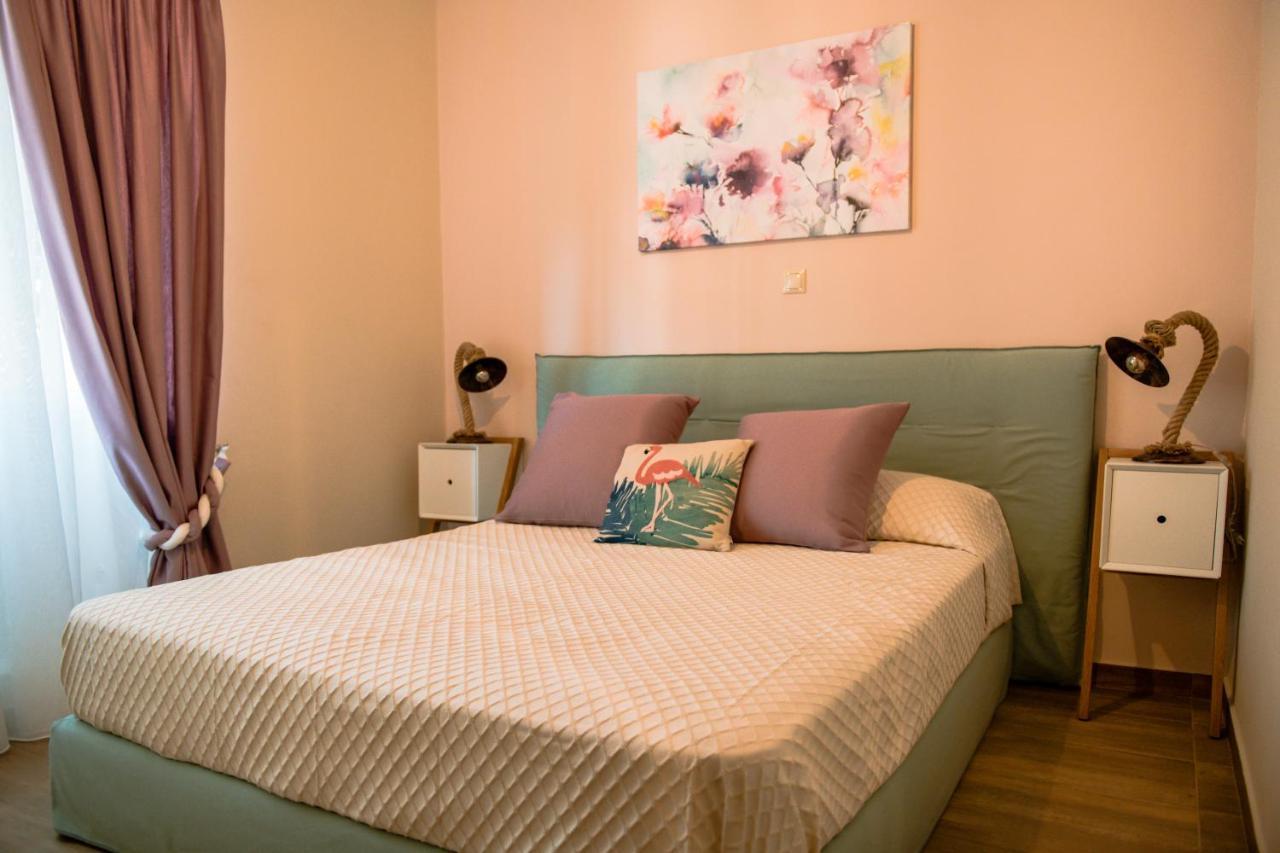 Traditional Thiseio Home Athena Bagian luar foto