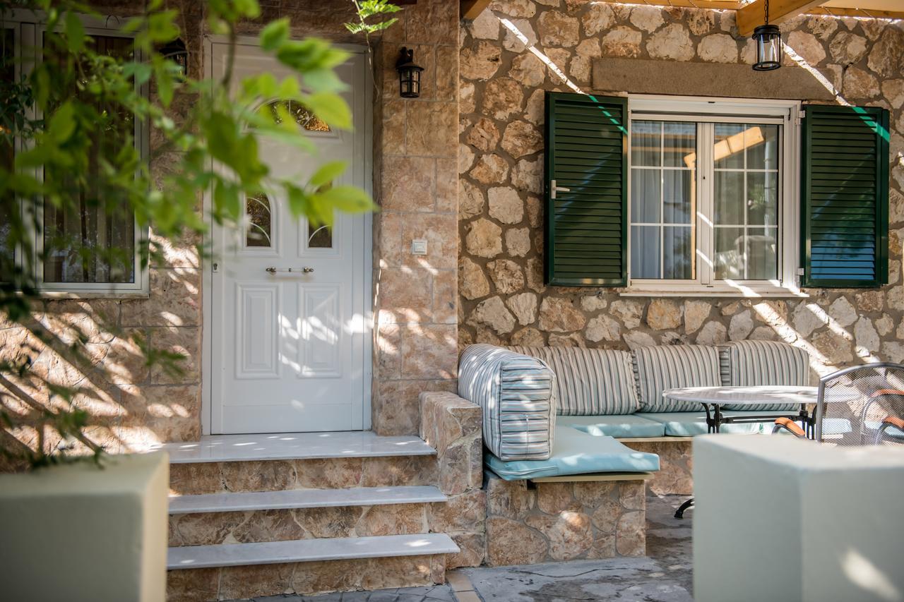 Traditional Thiseio Home Athena Bagian luar foto